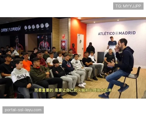 探访科隆青训营，如何在U15阶段植入“肋部决策”训练模块